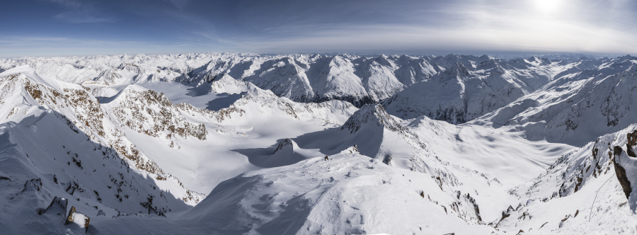 Winterpanorama von der Wildspitze aus - Adventure Moments